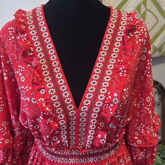 Max Studio Red Sundress with Ruffled Tiered Skirt and 3/4 Bishop Sleeves size S - Picture 6 of 12